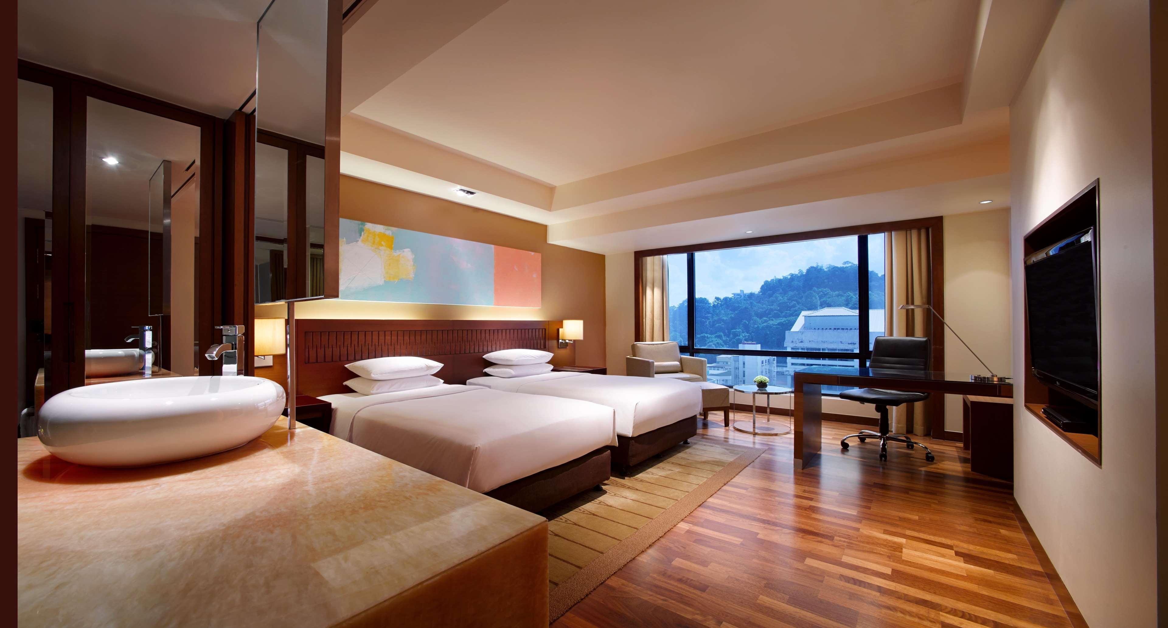 حياة ريجنسي كينابالو كوتا كينابالو المظهر الخارجي الصورة Deluxe Room