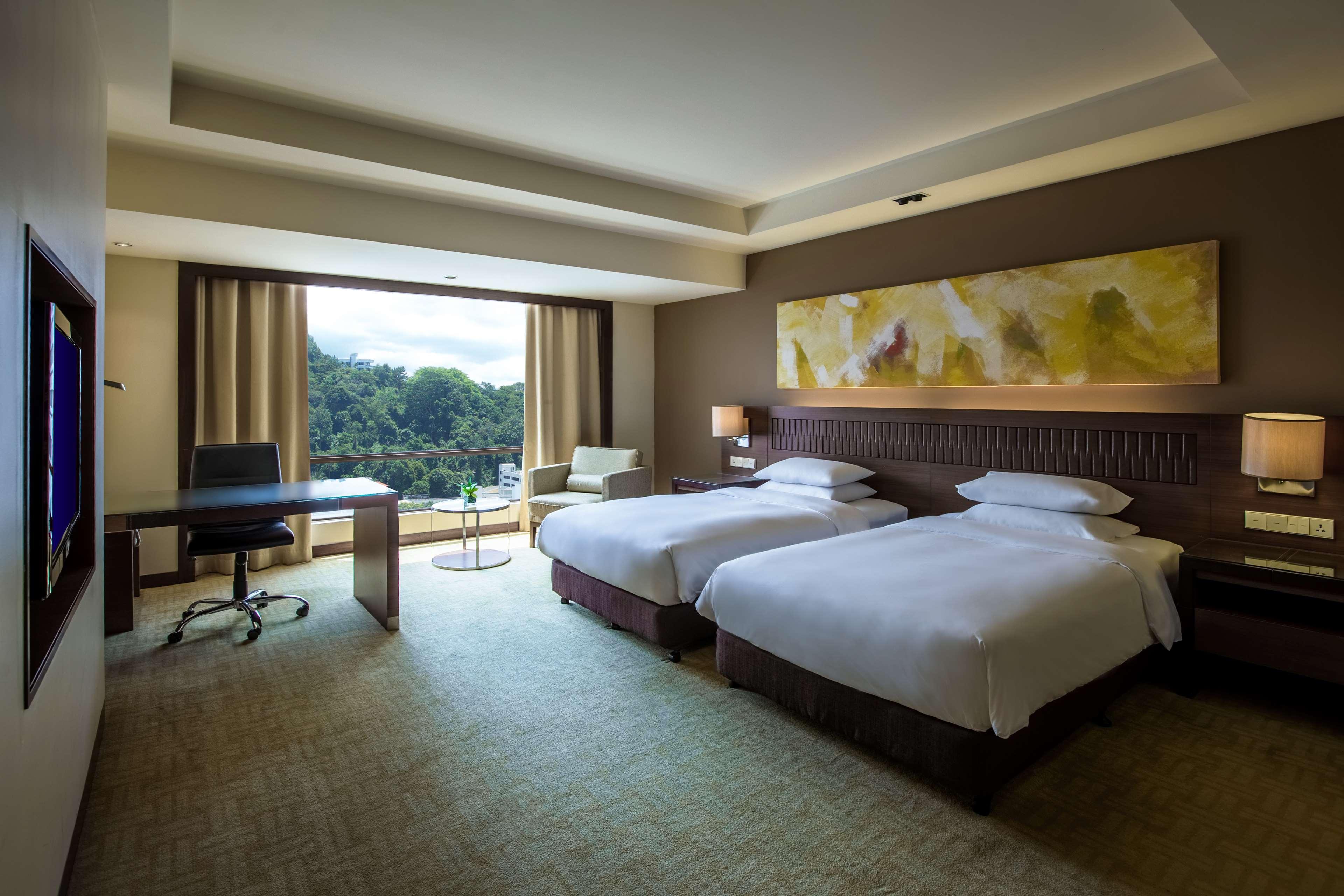 حياة ريجنسي كينابالو كوتا كينابالو المظهر الخارجي الصورة Deluxe Room
